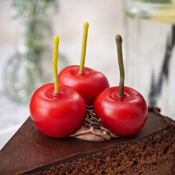 Cake Candle Cherries &ndash; Decorative Beeswax Candle, SV-TRESNE