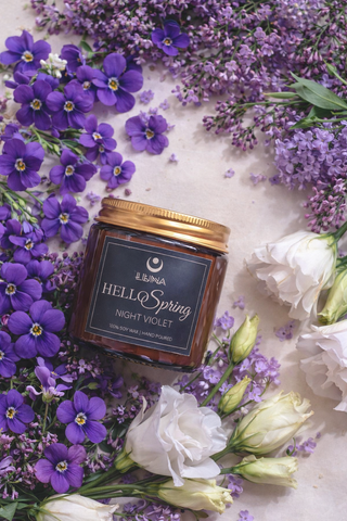 Night Violet Soy Candle &ndash; Floral Violet Fragrance