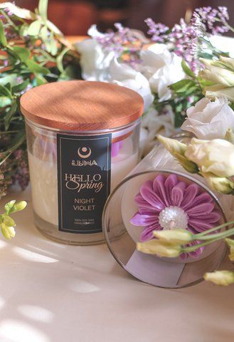 Soy Candle Night Violet &ndash; Floral Violet Fragrance